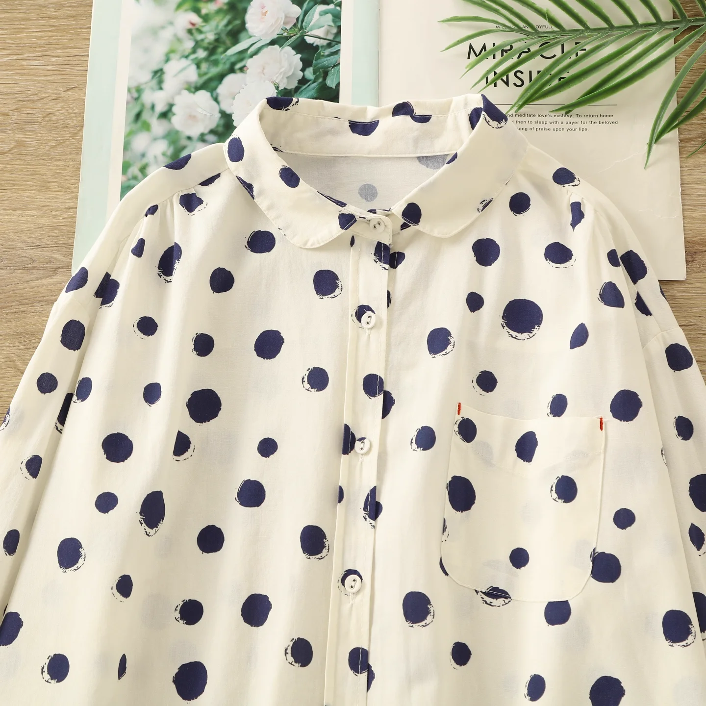 

Original design 100% cotton white navy blue polka dot print oversized shirts large size blouses for women autumn clothing