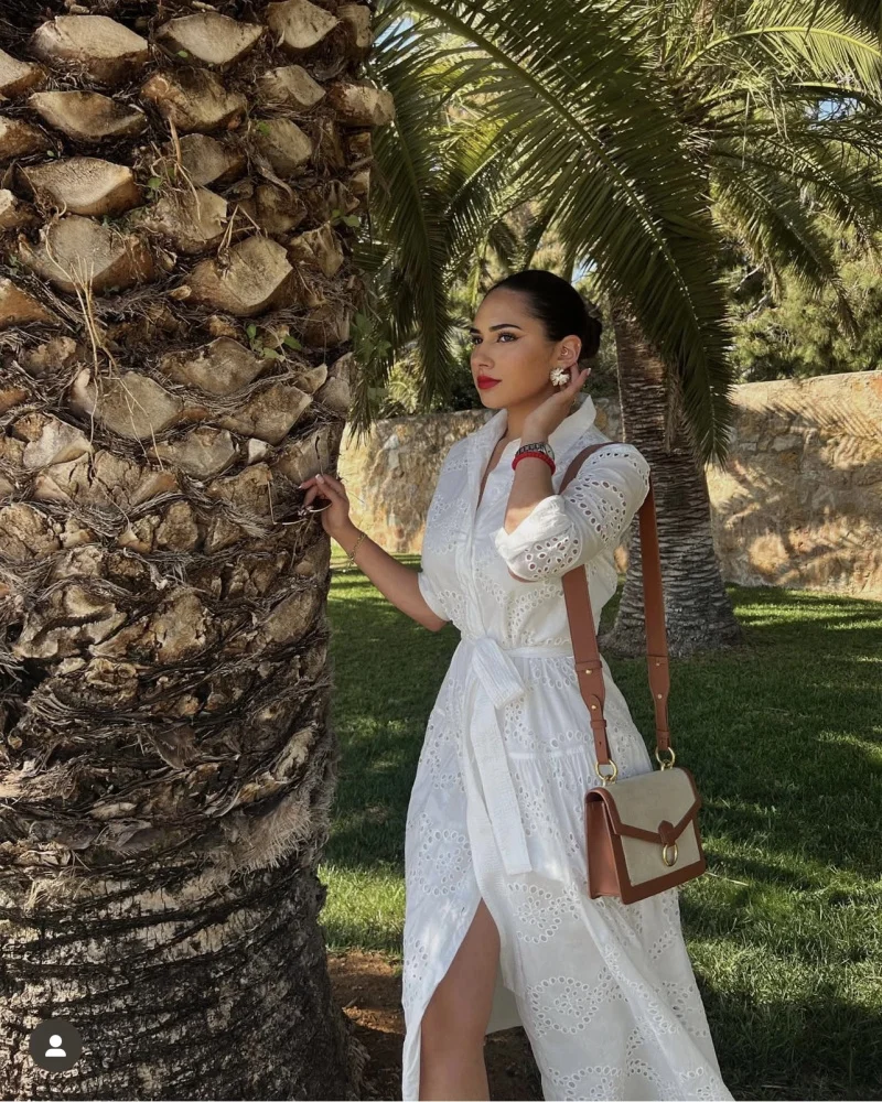 ETJ 2025 Primavera/Verão novo feminino elegante estilo férias branco algodão linha A recorte saia cinto bordado