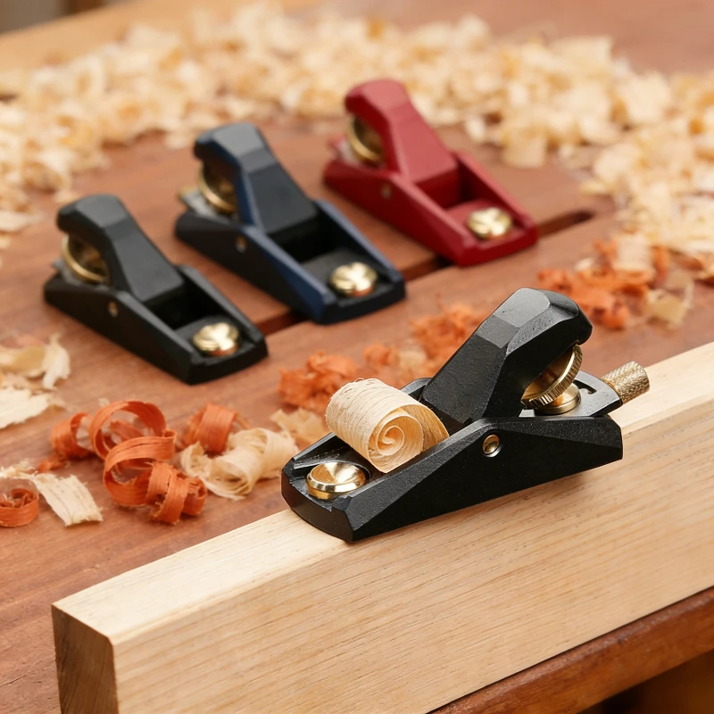 1pc of Woodworking Planer Made from Aluminum Alloy, a Compact Hand Planer with a Flat Bottom Edge for Trimming Wood