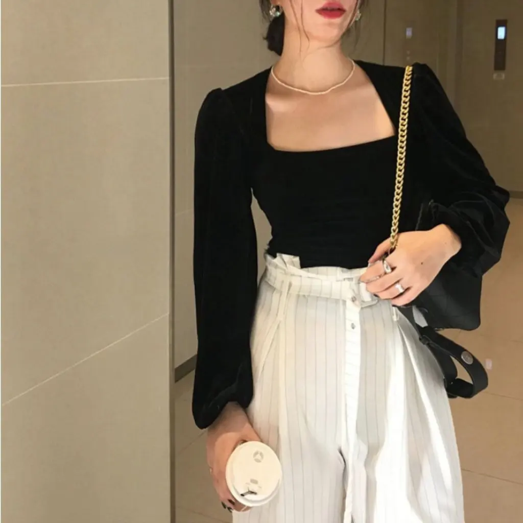 

Winter T-Shirt for Women Hot Girl Casual Streetwear Style Comfortable Cotton Top Fashionable Basic Fit