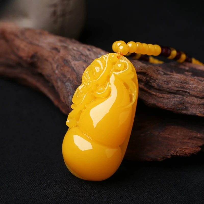 Beeswax Gourd, Chanterelle, Yellow Money Bag, Amber Carving