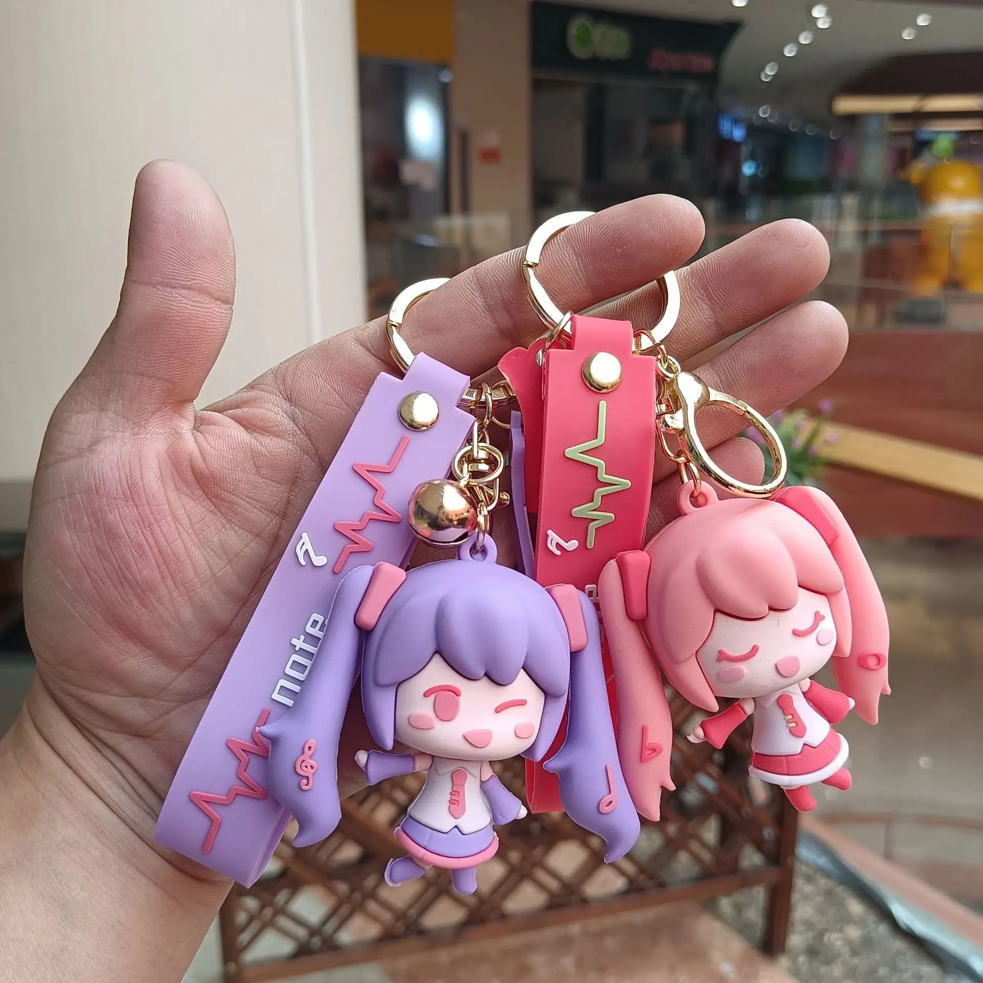 1 قطعة ل هاتسون ميكو المفاتيح أنيمي الشكل المدرسية قلادة سيارة كيرينغ الحلي حقيبة بنقوش كرتونية سحر