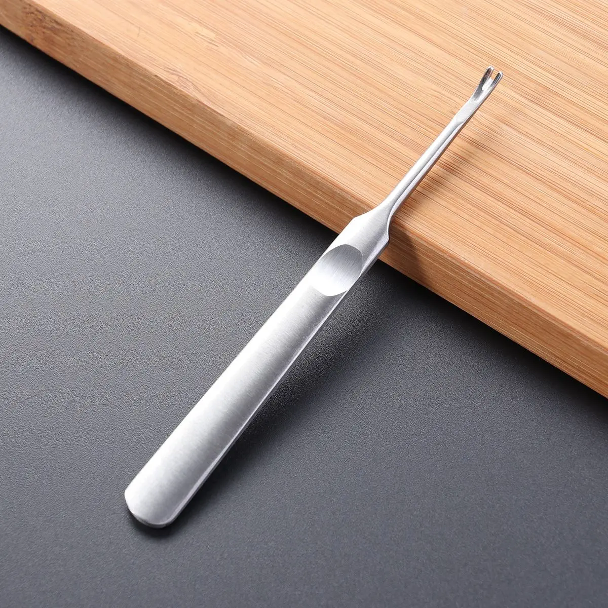 الفولاذ المقاوم للصدأ الجلد الميت انتهازي مزيل الجلد الميت ملعقة مانيكير أداة مزدوجة الرأس طلاء الأظافر التقشير العناية بالقدم