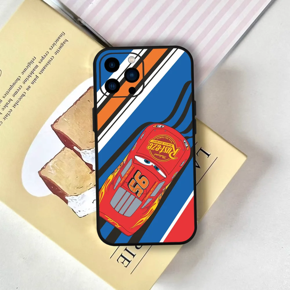 حافظة هاتف ديزني لايتنينج ماكوين 95 FUNDA لهاتف آيفون 12 11 13 14 15 16 MINI Max Pro Plus غطاء أسود من السيليكون الناعم