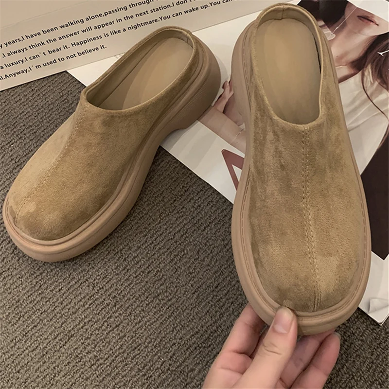 Shoes Woman 2023 Med Slippers Casual Cover Toe Loafers Platform Female Mule Pantofle Luxury Flat Mules New Rubber Slides Rome