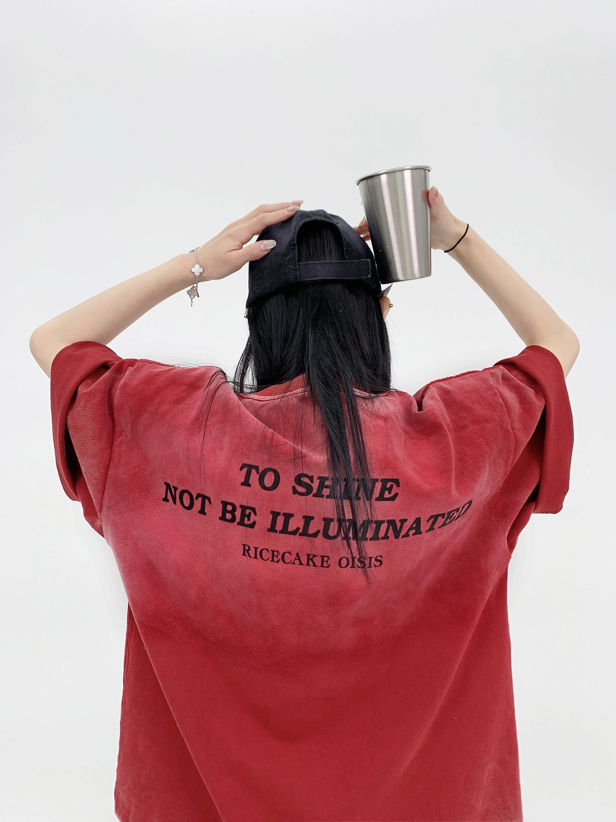 

Feichaiyoulaile Chic Summer American Vintage adient 300 г Свободная красная женская модная футболка с принтом из чистого хлопка ort Sve