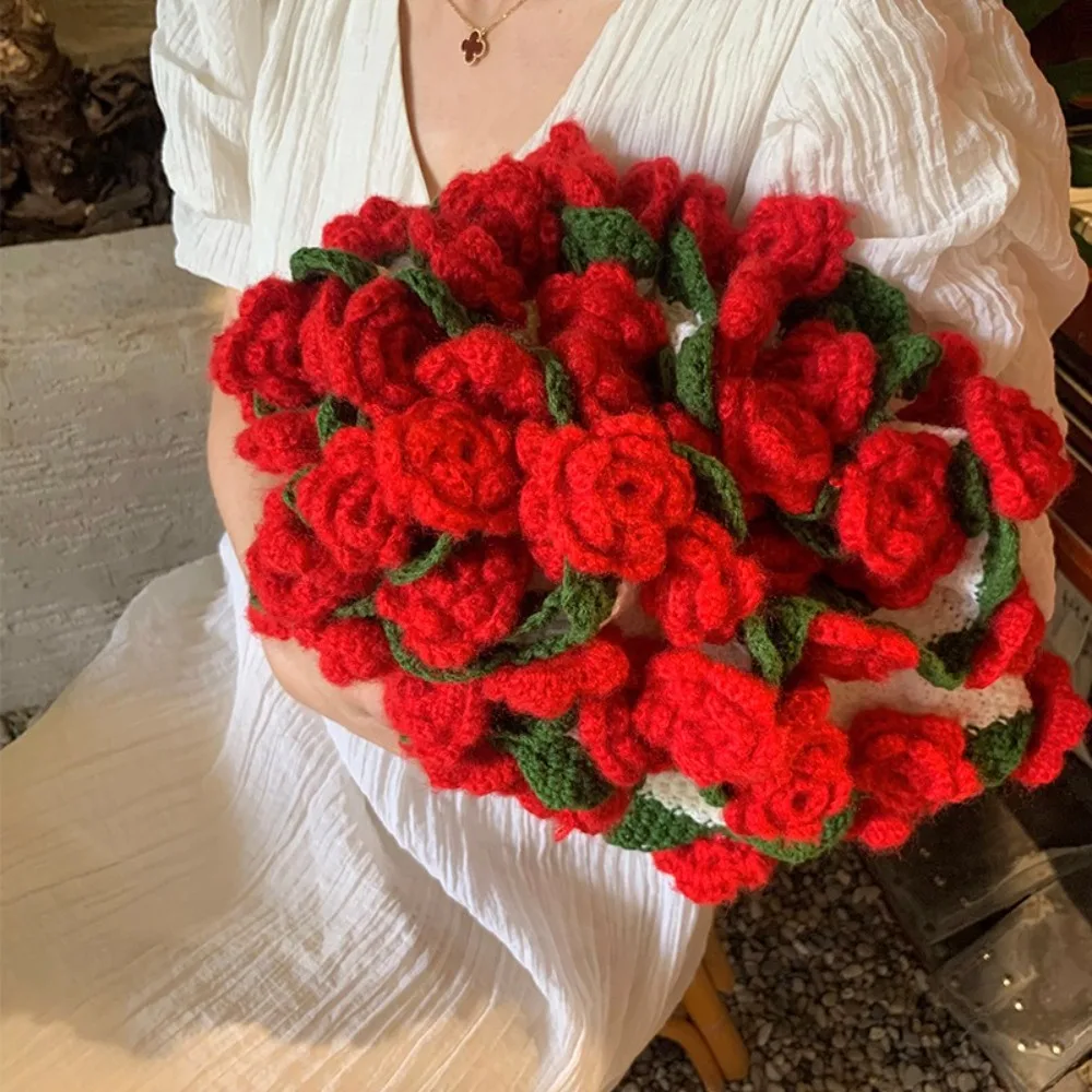 Fake Flower Crochet Rose Bouquet Blanket Finished Fashion Rose Nap Blanket Soft Flower Hugging Blanket Mother's Day