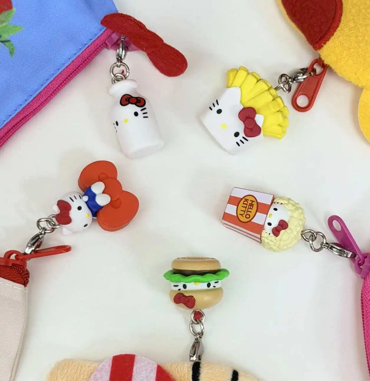 

New Product In Stock Kt Cat Fries Popcorn Food Umbrella Label Hanging Decoration Blind Box Bag Hanging Decoration Surprise Gift