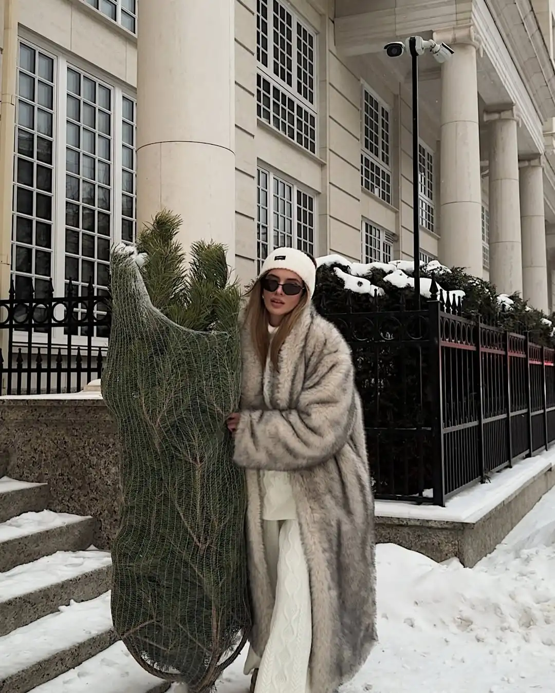 معطف نسائي غير رسمي مصبوغ على الموضة من الفرو الصناعي بأكمام طويلة وطية صدر السترة وياقة ثابتة ملابس خارجية منفوشة معطف شتوي يومي للشارع #3