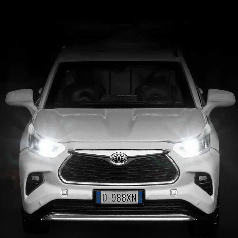 1:32 Toyota Highlander 2023 Geländewagen Legierung Druckguss Spielzeug auto Modell Sound und Licht zurückziehen Spielzeug Sammlerstücke Geburtstags geschenk