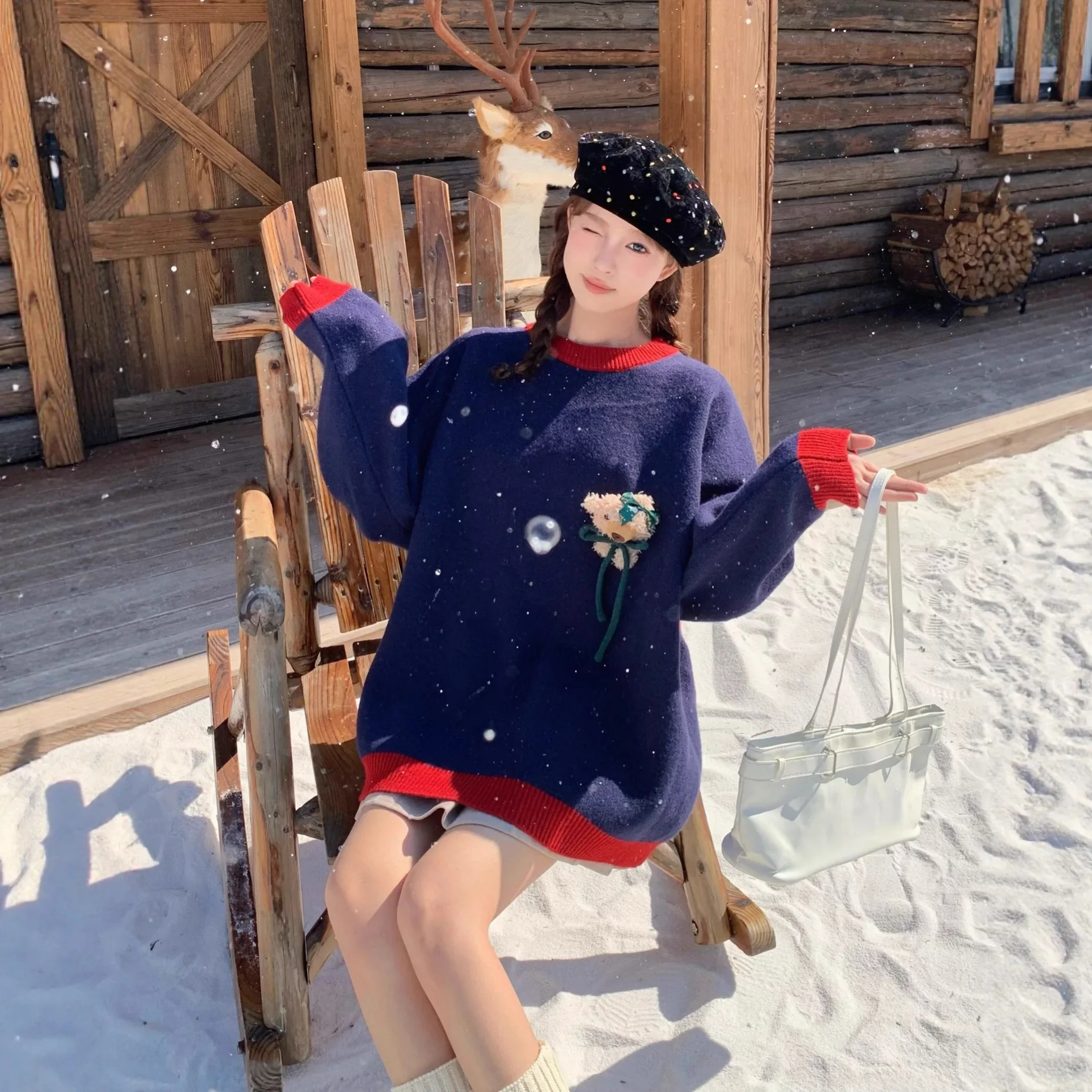 2025 الخريف الشتاء النسخة الكورية فضفاضة عيد الميلاد الدب بروش أنيق الرجعية جو البلوز سترة المتضخم سترة #4