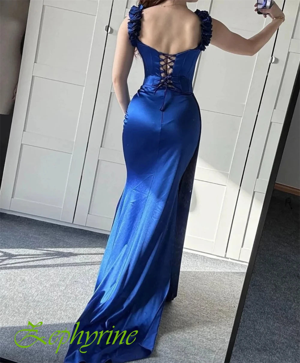 Maßgeschneidertes elegantes trägerloses Abendkleid aus Satin, exquisite Meerjungfrau-Abschlussballkleider, hochwertige Blumen, Kleider für besondere Anlässe