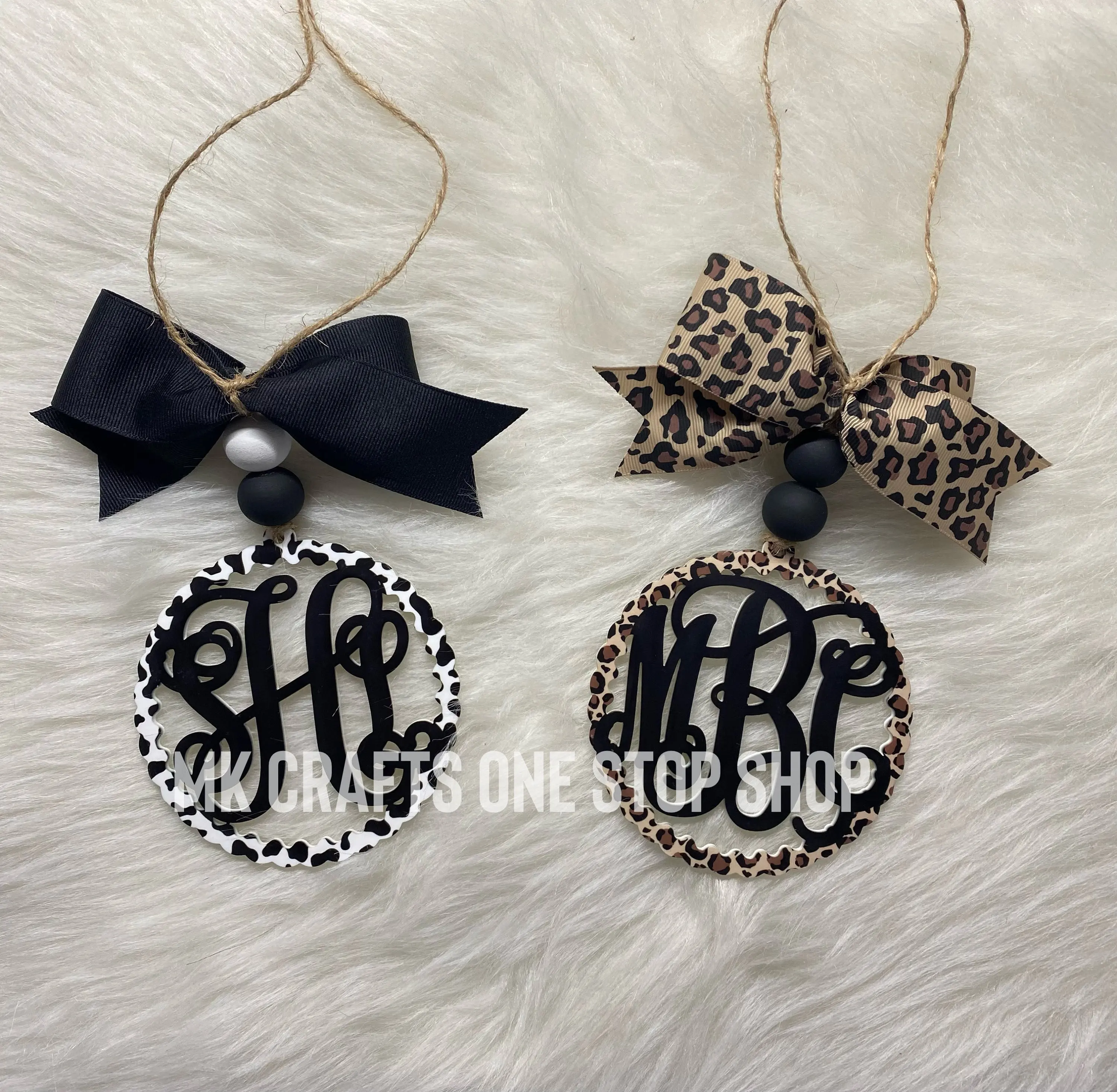 Personalized Monogram Car Charm Custom Initial Letter Leopard Print Car Hanging Ornament Bow Beads Rearview Mirror Pendan