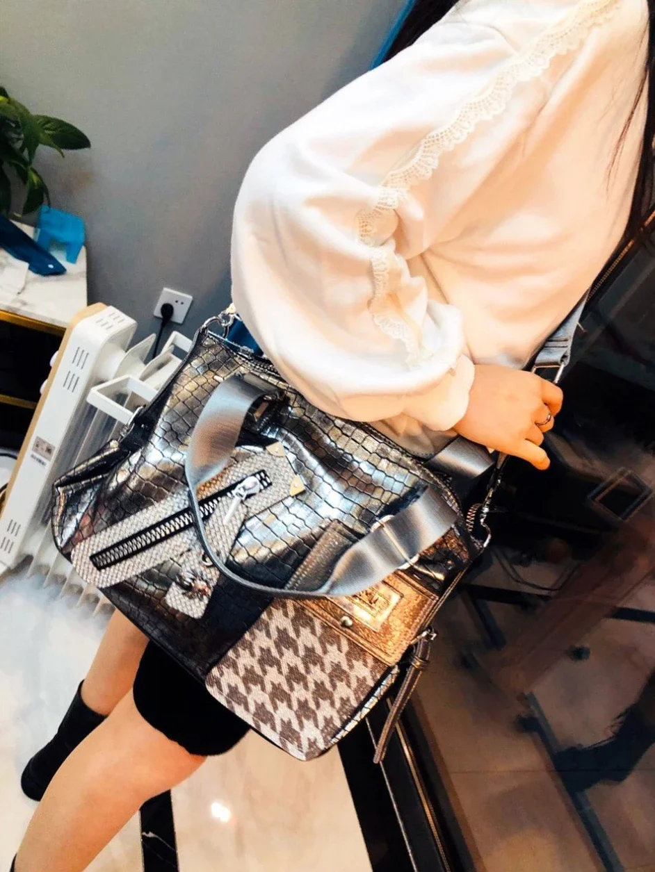 Oversized Female Vegan Leather Patchwork Houndstooth Big Capacity Slouchy Shoulder Bag Large Size Laptop Work Overnight Handbag