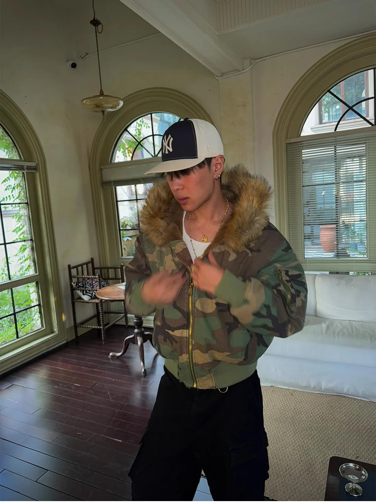 Men s Winter Coat Warm Double Sided Camouflage Jacket Thick Cotton Parka with Fur Collar Outdoor Military Style Trench Coat