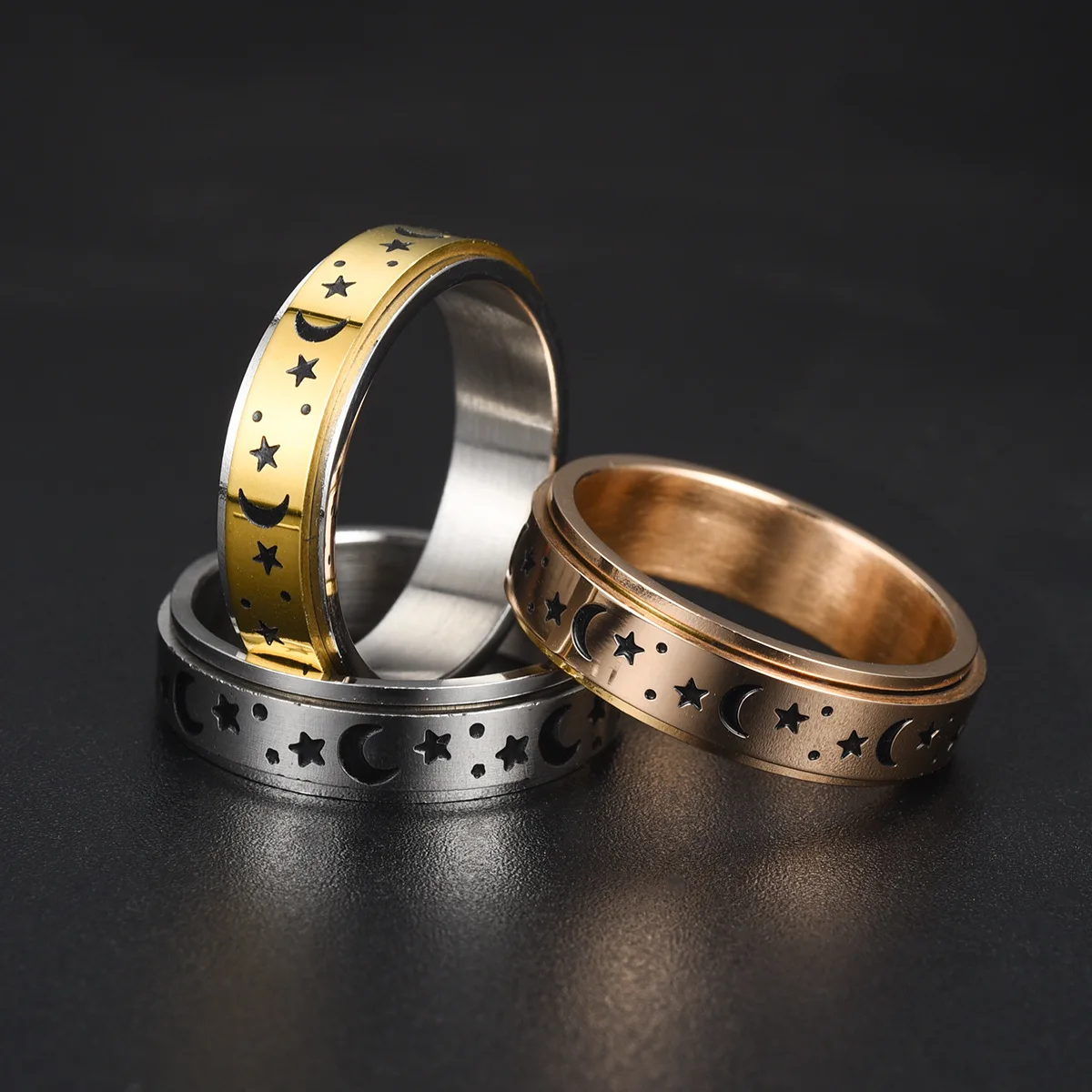 Stainless steel rotating ring with star and moon hollow design pattern ring suitable for Valentine's Day jewelry gift size 6-13