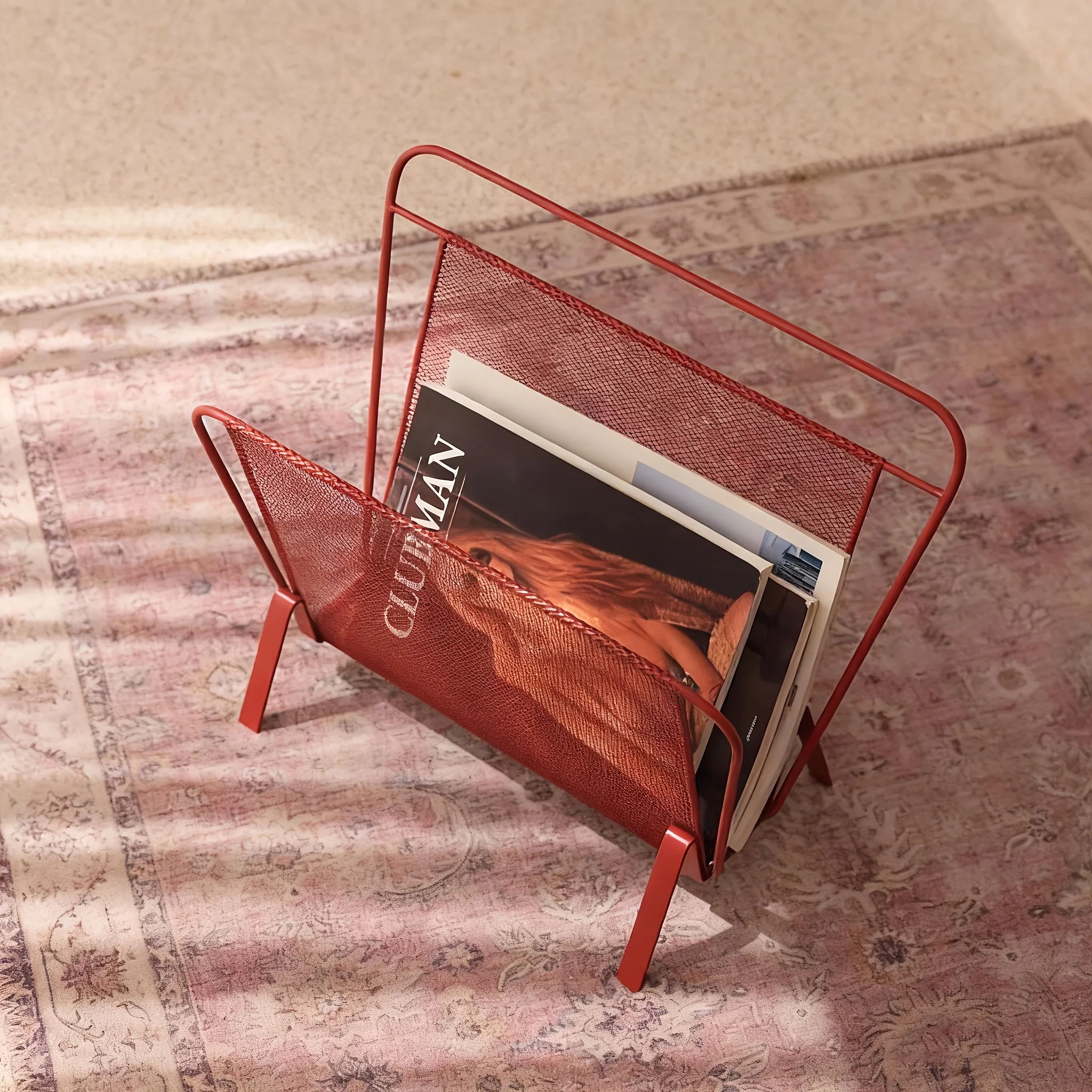 Antique Retro Metal Mesh Magazine Rack Newspaper Rack, Decorative Rack Living Room Sofa Study Removable Simple Book and Newspape