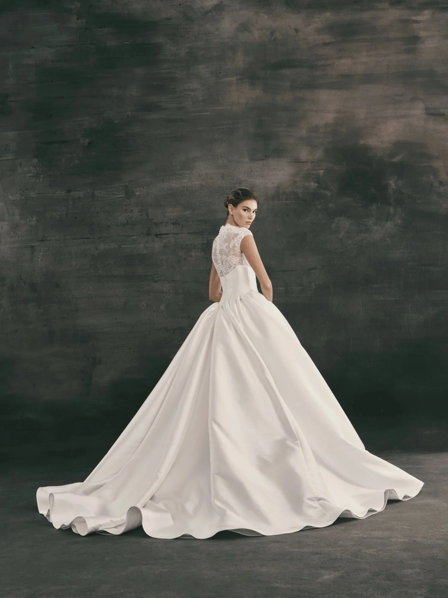 

Ball Gown Wedding Dress Lace Satin Vestido De Noiva Minimalista Vestidos 2027 Elegante Casamento Em Igreja Princesa Alta Costura