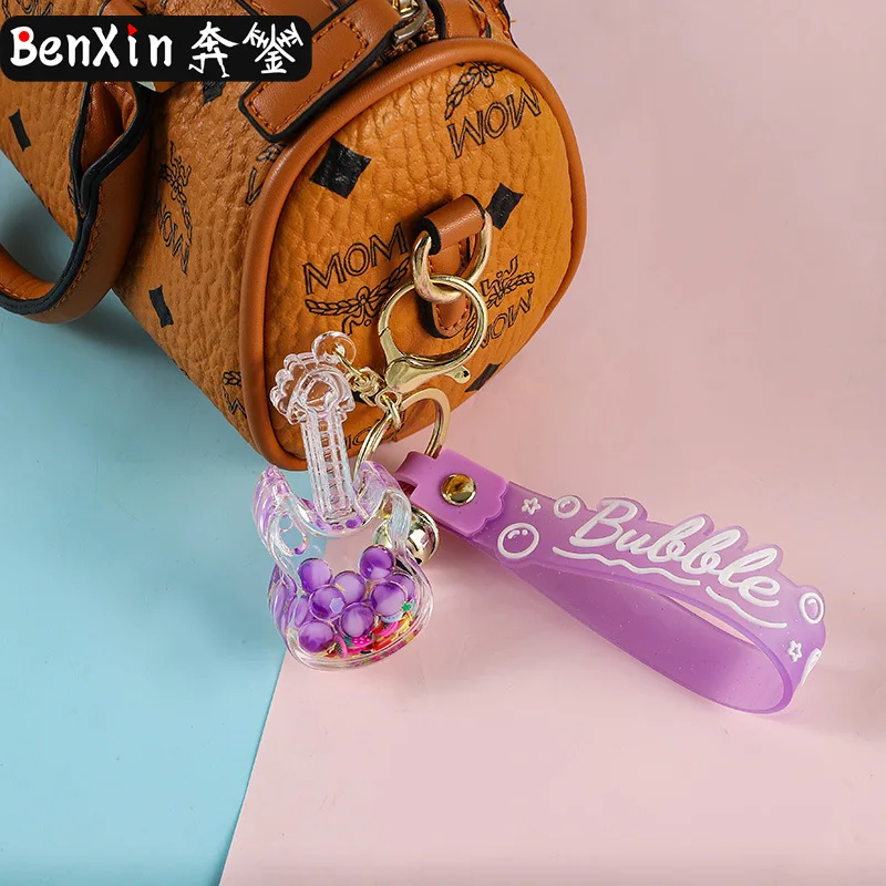 

miniso High-end and exquisite key chains, car hangers, beautiful bags, key chains, pendants, claw machines, gifts