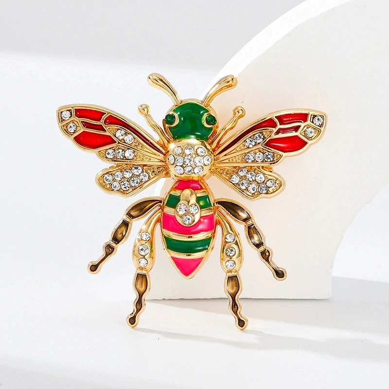 Insects, animals, needles, bees, beetles, oil droplets, chest flowers, alloy, diamonds, cute and personalized accessories