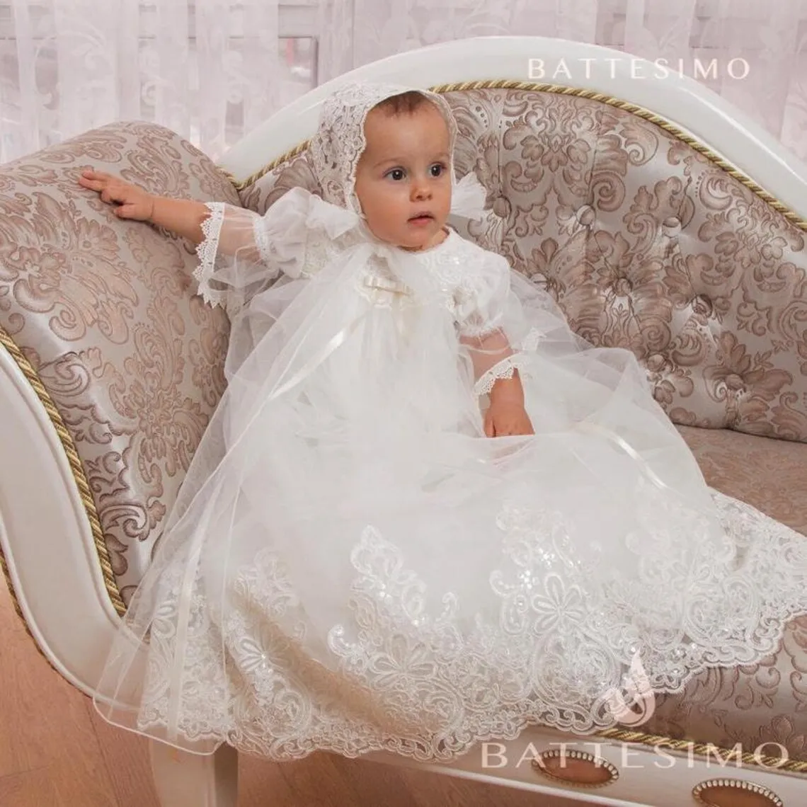 

White Baby Christening Gowns Lace Appliques Girls Baptism Glitter Sequins Ruched Newborn Kids Birthday First Communion Dresses