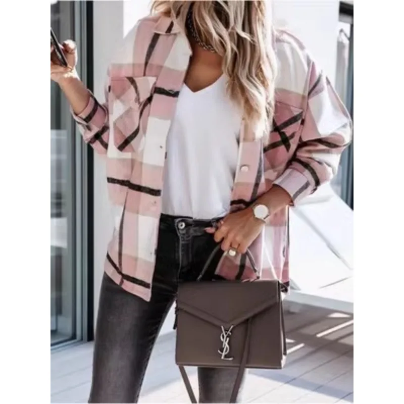 Hot Sales of Autumn and Winter Long-sleeved Plaid Shirt Coat Casual Loose Shirt Women\'s Fashion Button Long-sleeved Shirt