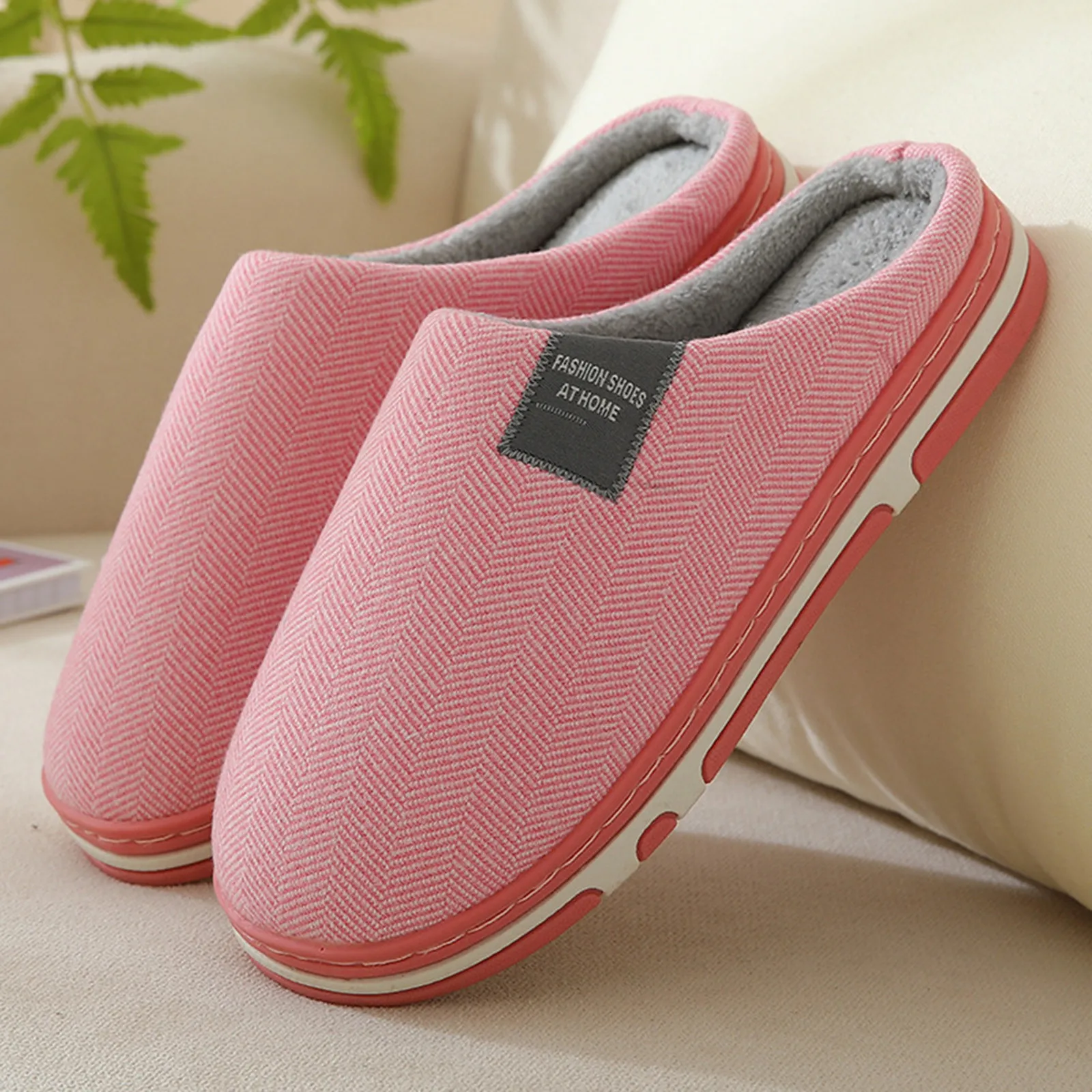 Womens Cotton Slippers Warm Cotton Soft-Soled Slippers Shoes Indoor Footwear Non-Slip Platform Slipper Thick Sole Furry Shoes