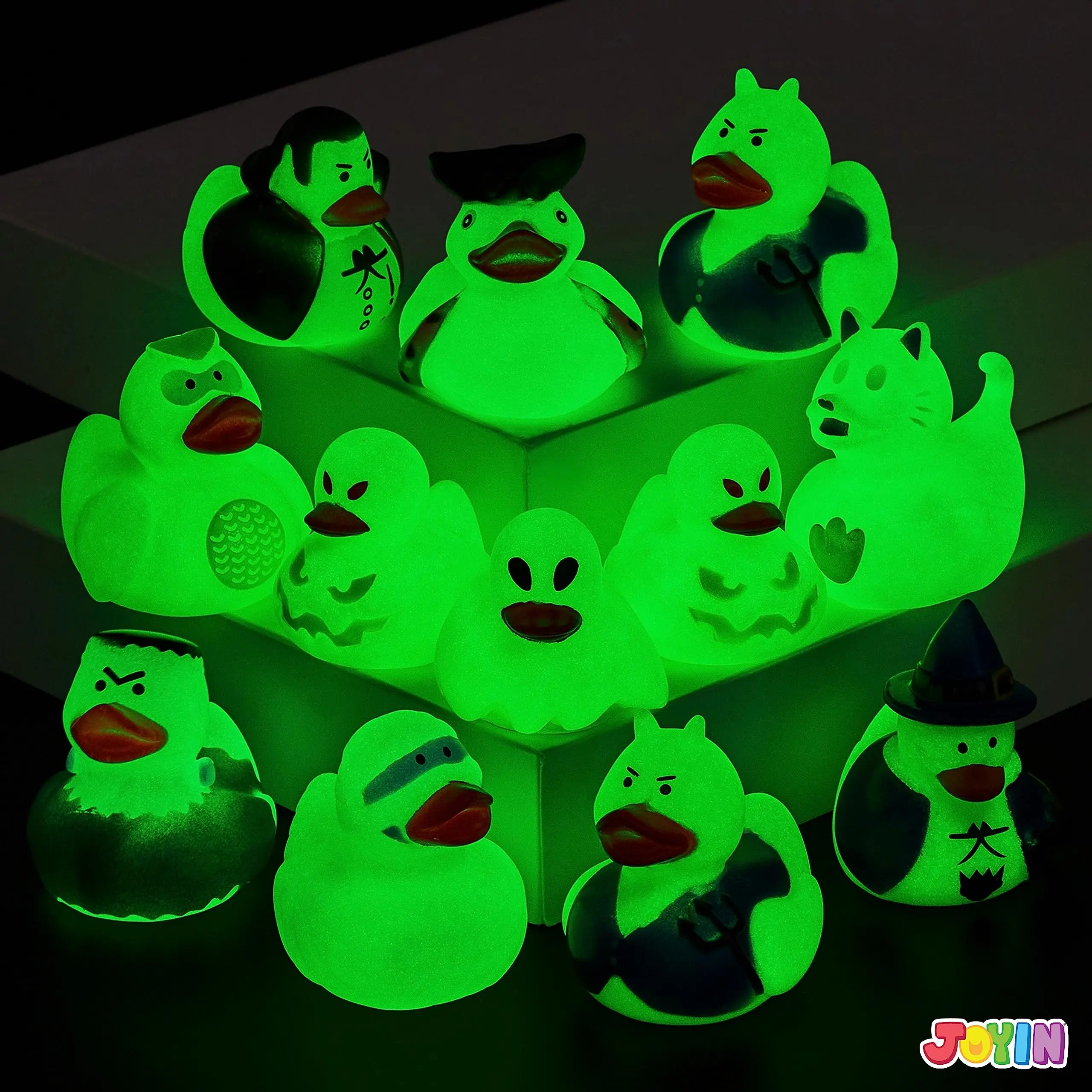 24Glow in The Dark Halloween Fancy Novelty aneka bebek karet untuk mandi Squirt mencicit bebek, Halloween tema pesta trik atau traktiran