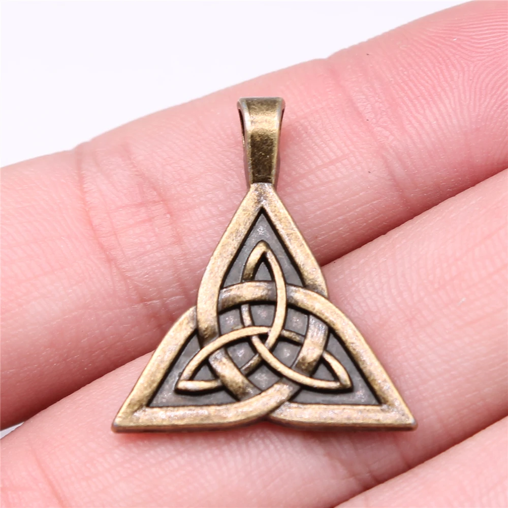 WYSIWYG 4pcs 28x24mm Double Sided Triquetra Symbol Charms For Jewelry Making Antique Silver Plated Antique Bronze Color