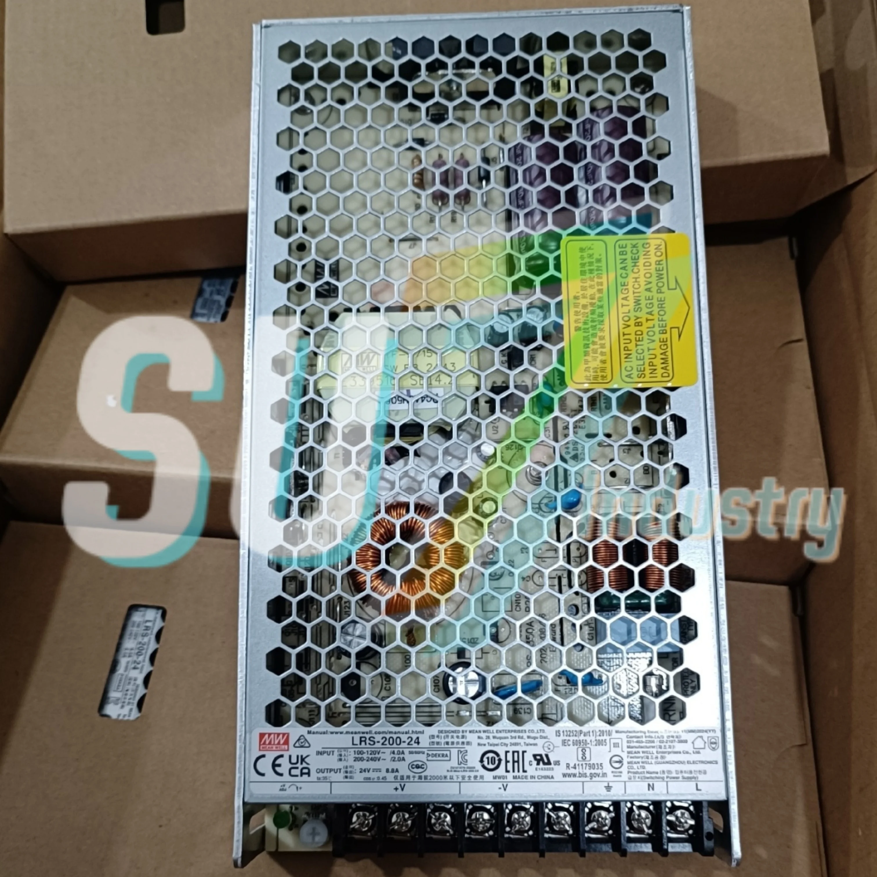 يعني جيدا LRS-200-12 LRS-200-15 LRS-200-24 LRS-200-3.3 مفتاح إمداد الطاقة الجديد في الصندوق #3