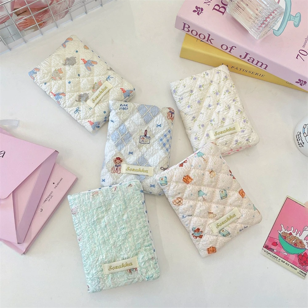 Рисунок 3 - Обложка для паспорта с милым мультяшным