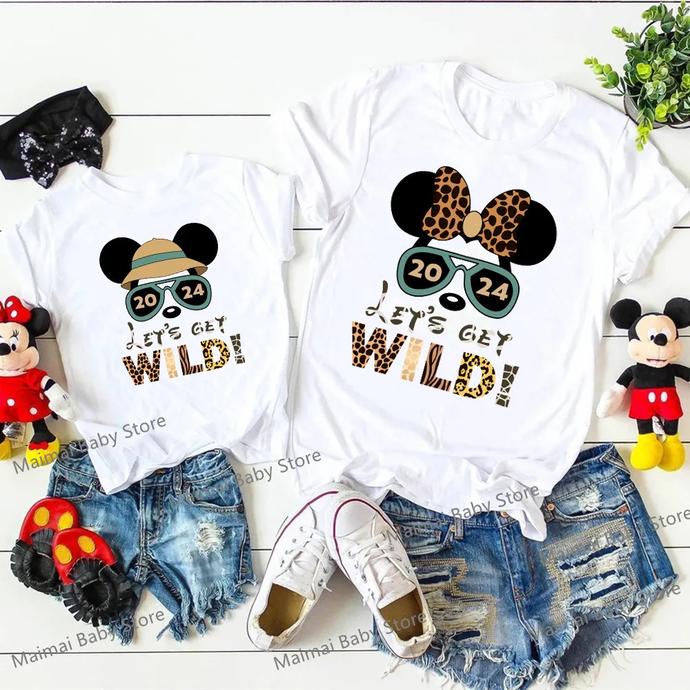 2024 Disney Let\'s Get Wild Funny Family Matching Shirts Animal Kingdom Mickey Minnie Print Dad Mom Kids Baby Family Trip Outfits