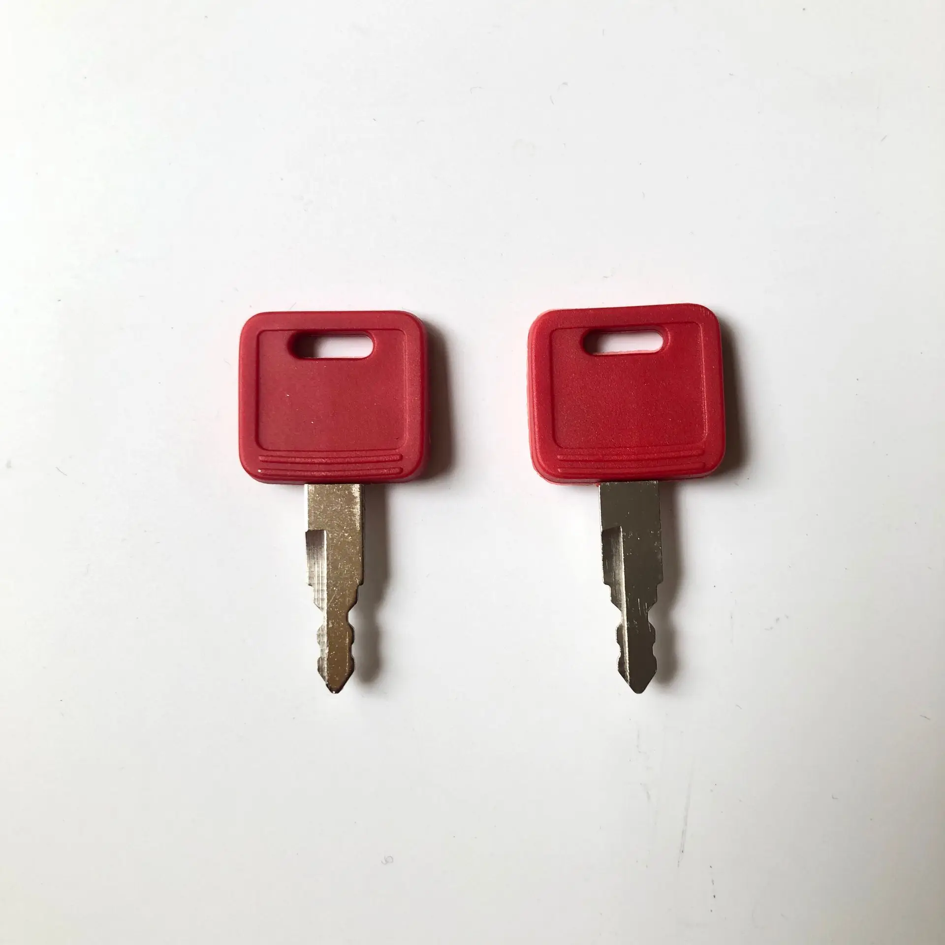 

2PCS H800 H800R Key for John Deere Case Hitachi Holland AT194969 AT147803