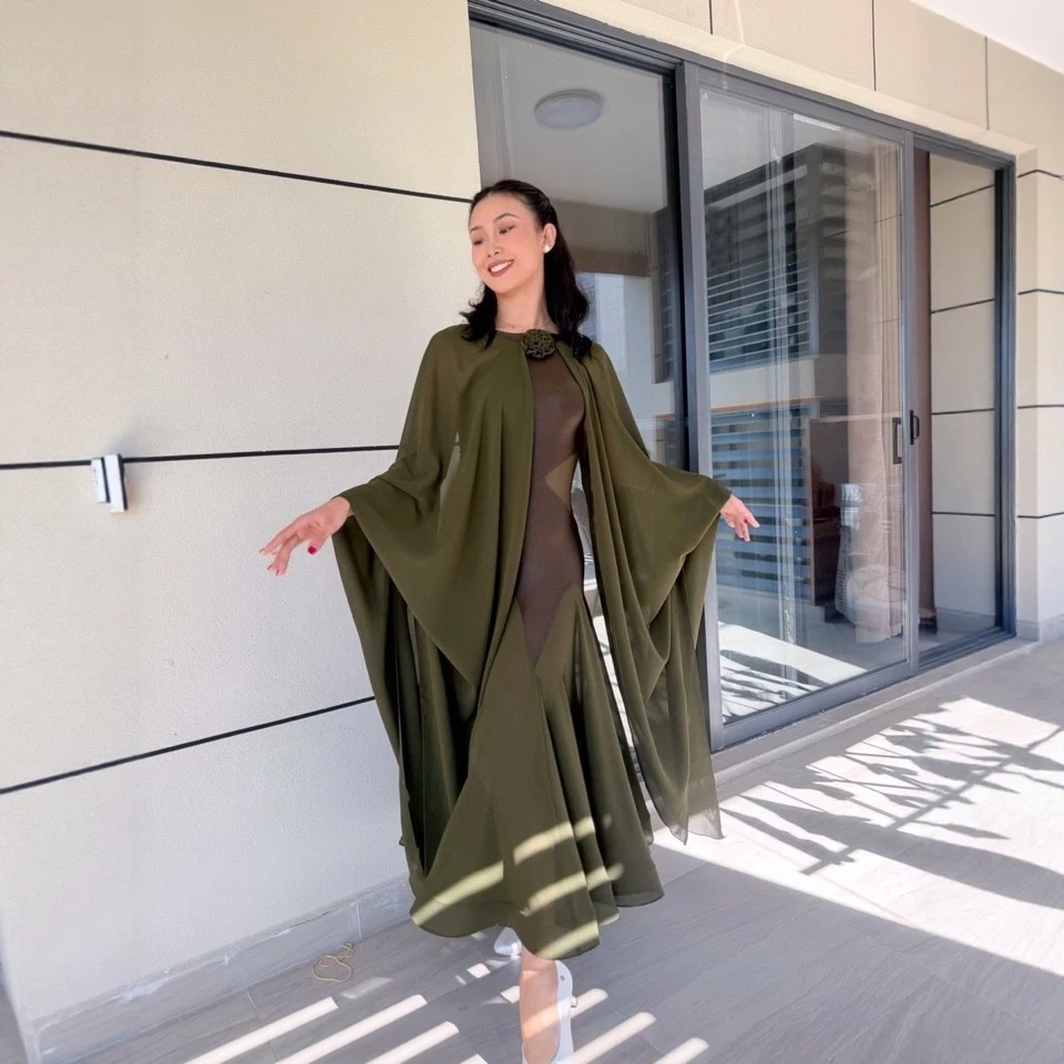 

Modern Waltz Dance Clothes Ballroom Dance Practice Dress Green Swing Sleeves Performance Long Dress Prom Dance Costume BL18403