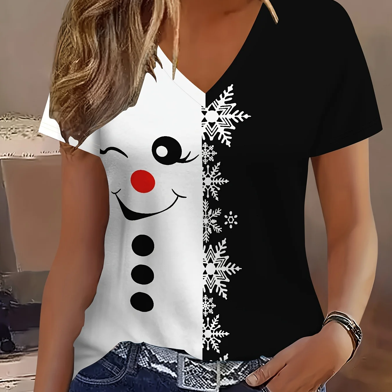 

Christmas Cartoon 3D Snowman Print Women's T Shirts Fashion V-neck Short Sleeve Top New Year Party Casual X'mas Female Clothing