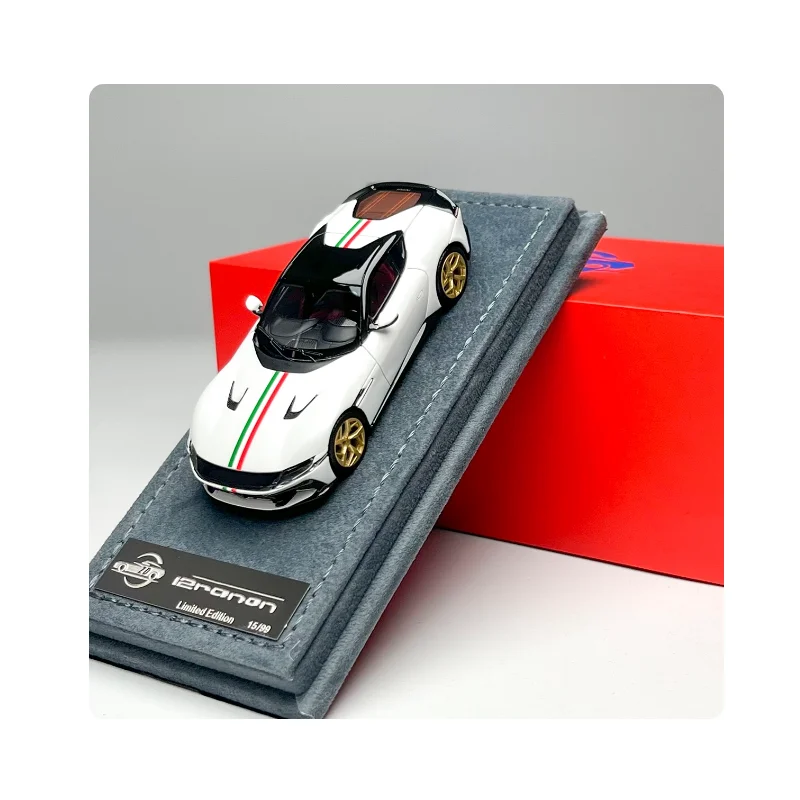 

Zadie 1:64 Scale 12 Cilindri Simulation Alloy Car Model Static Display Collectible Toy Gift Souvenir Decoration