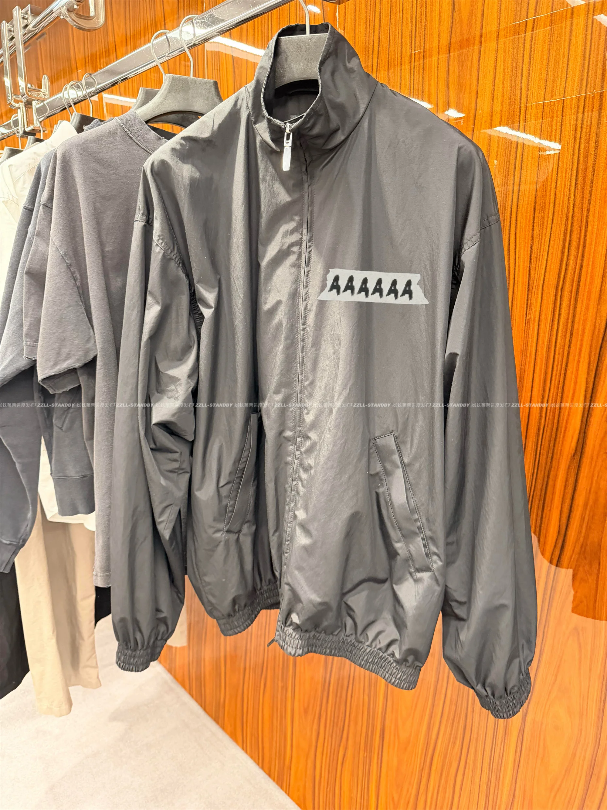 

VANA ILUSION 26SS Printed Jaet ex Couples Sle Zipper Coat Men's Women's Loose Fit Long Sve High Collar Polyester