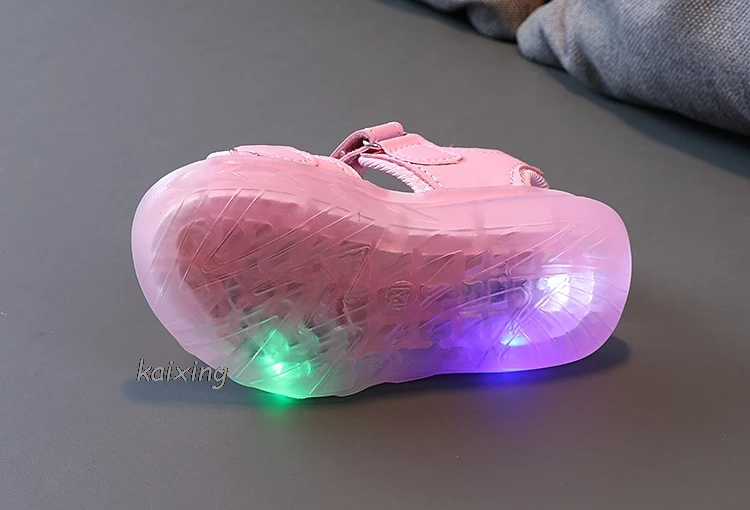 Led Light Girl Sandals Summer Shoes For Kids Baby Girls Sandals Frozen Elsa Princess Non Slip Beach Kids Flat Shoes