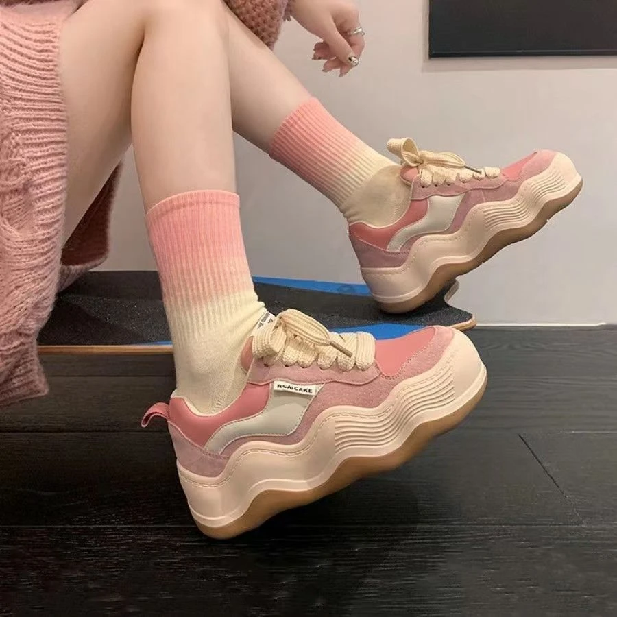 Kawaii Lace Up Shoes for Women 2024 Sneakers High on Platform Pink Sports Woman Footwear Cute Athletic Off White Autumn Fashion