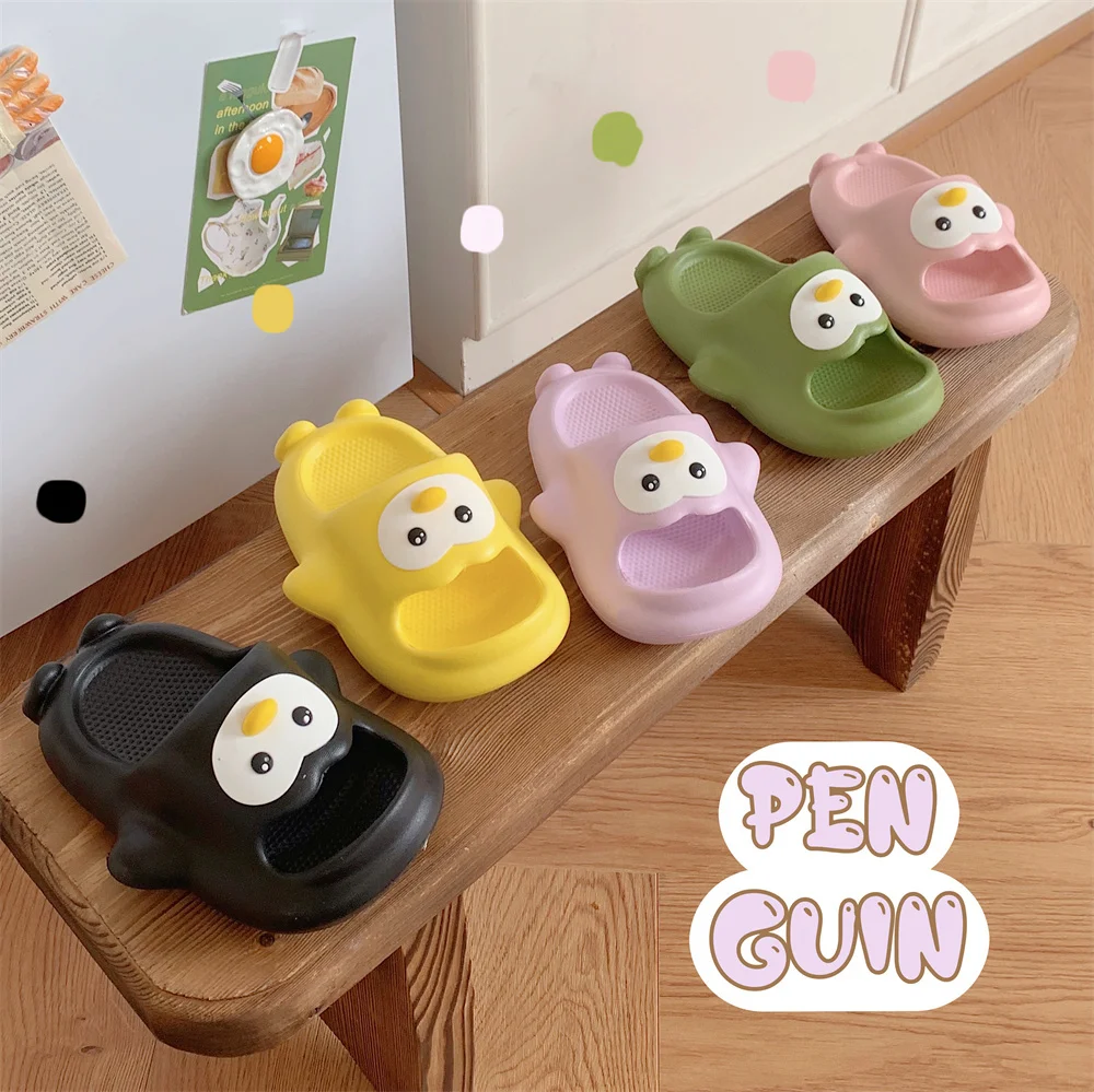 

2023 New Penguin Children's Slippers Summer Boys And Girls Wear Anti Slip EVA Sandals For Indoor And Outdoor Slipper Kids