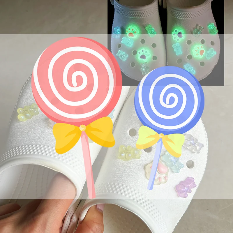 14pcs/set Luminous Bear+Bear Footprint Combination  Decoration For Clogs Detachable Accessories Shoe Charms Decoration