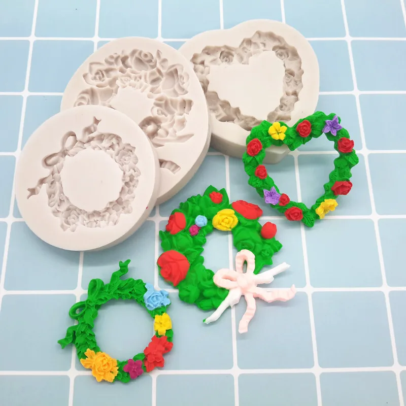 Christmas Wreath Silicone Mold Love Wreath Fondant Tool Flower Picture Frame Baking Cake Decorating Tools Chocolate Cake Mould