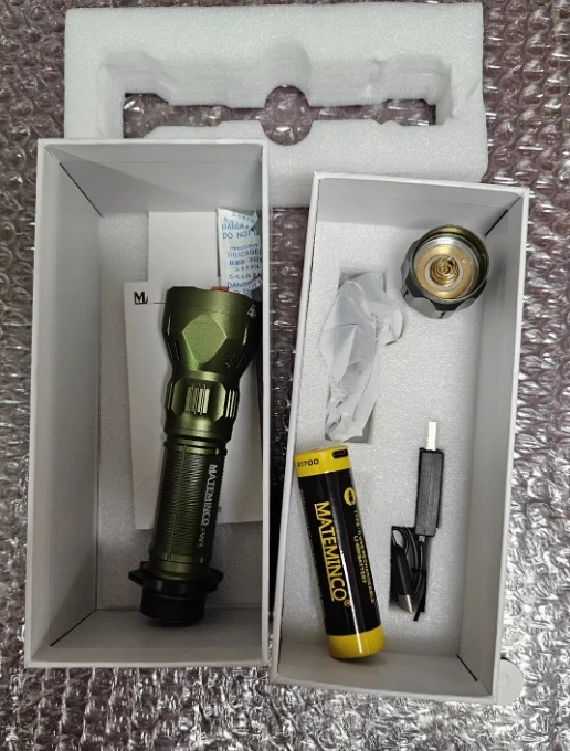 Used EDC FW3 integrates distance and proximity flashlight Decompression toys