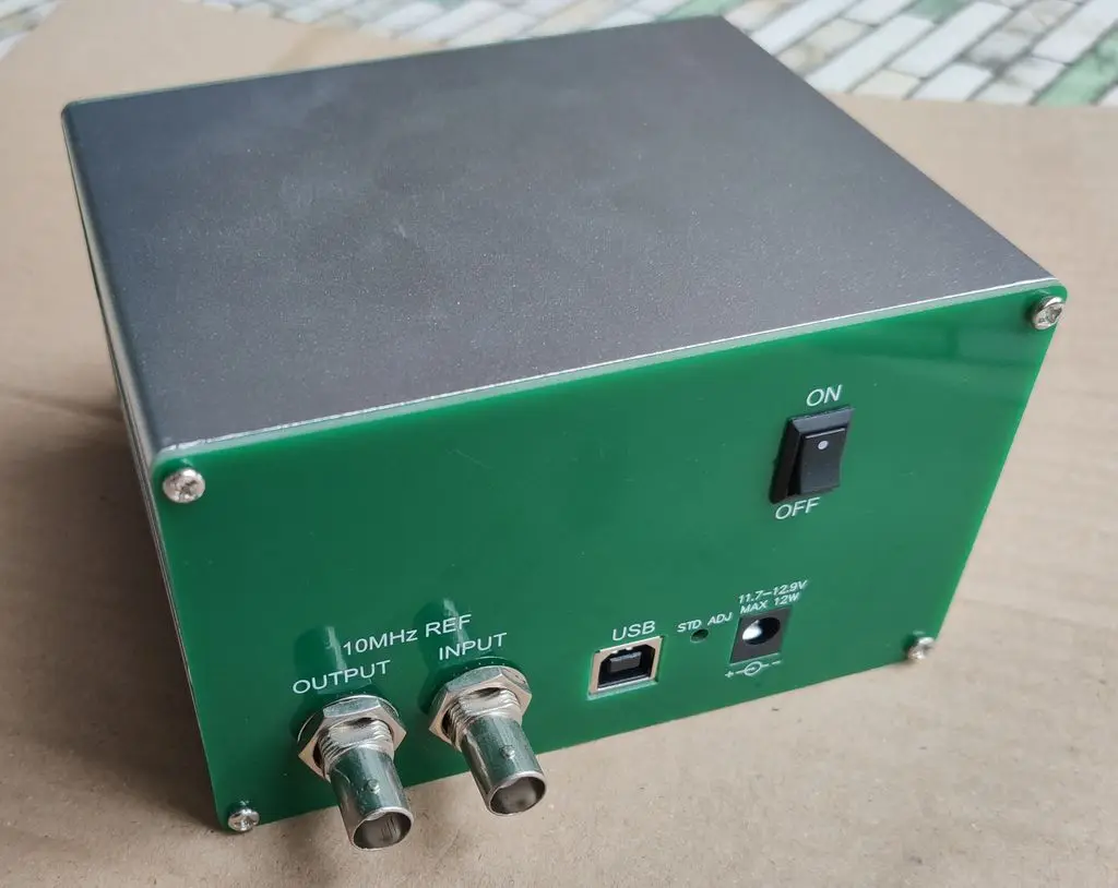 by BG7TBL WB-SG2 1Hz 6G 4.4G 9.5G 15G 18G 20G signal source generator power adjustment broadband