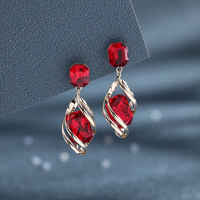 

New retro earrings, court-style blue crystal, versatile and fashionable earrings for women, 925 silver needle