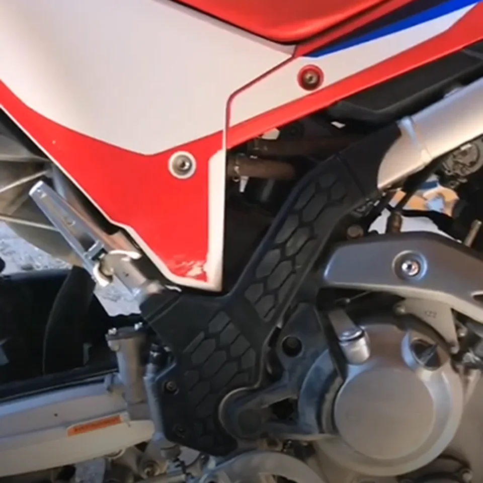 Para Honda CRF300L CRF300 CRF 300 L 300L 2022 2023 motocicleta bajo cubierta de protección del motor placa de deslizamiento marco Bash Compra barata en