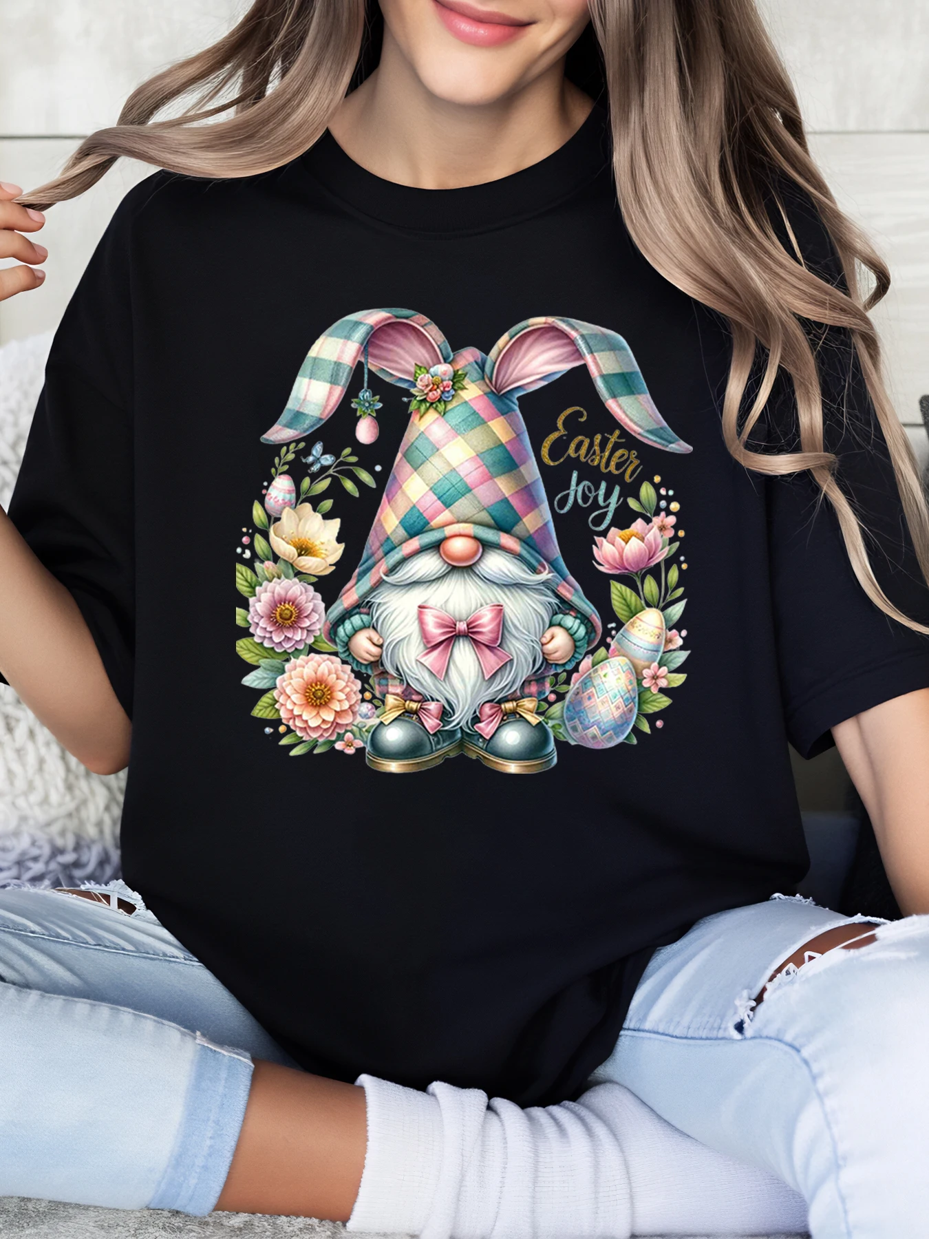 

Easter Bunny Gnome with Flowers and Eggs Print Easter T-Shirt Women Casual Spring Outfit Black Plus-Size