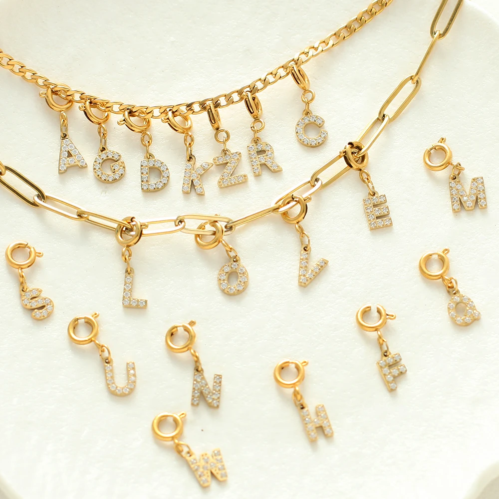 Edelstahl goldener Charme Federschnalle Zirkon Anfangsbuchstabe Anhänger DIY Namen Halskette Schlüsselanhänger Damen Modeschmuck Trend
