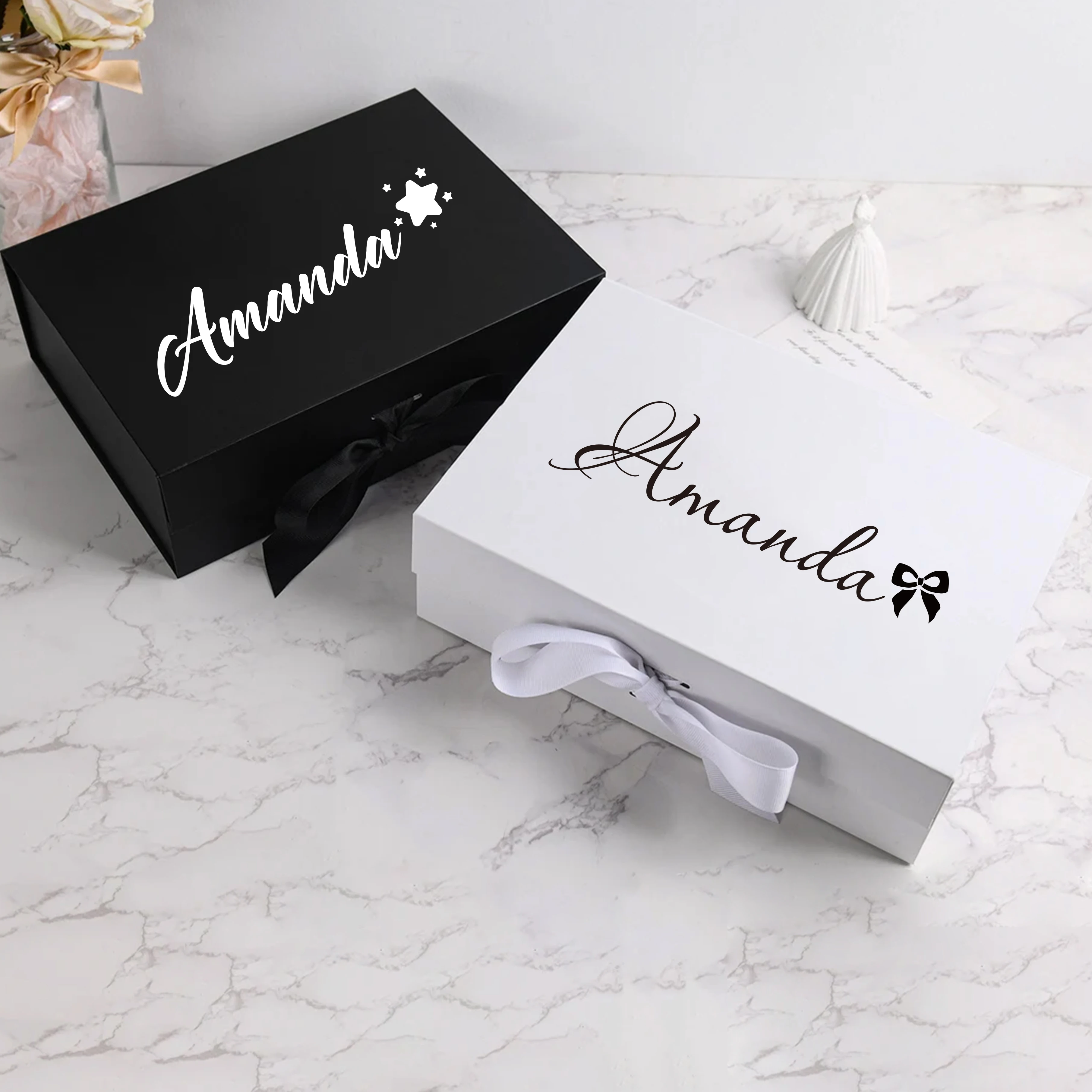 1 boîte cadeau personnalisable avec nom, pliable avec nœud papillon, idéale pour les anniversaires et les occasions festives