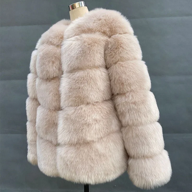 Streetwear Autumn Winter Women's Coat Faux Fur Thick Warm New Splicing Imitation Fox Hair Temperament Commuting Women's Clothing